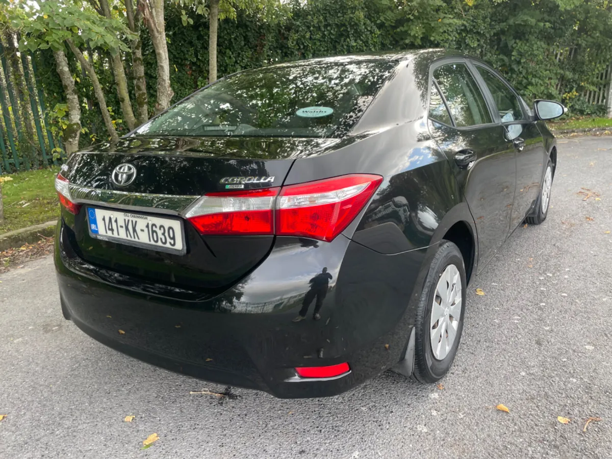Toyota Corolla 2014 Petrol - Image 4