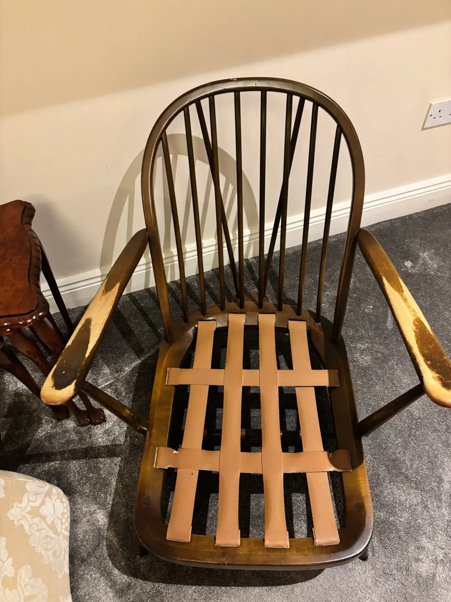 Pair of Mid century Danish style loungers - Image 3