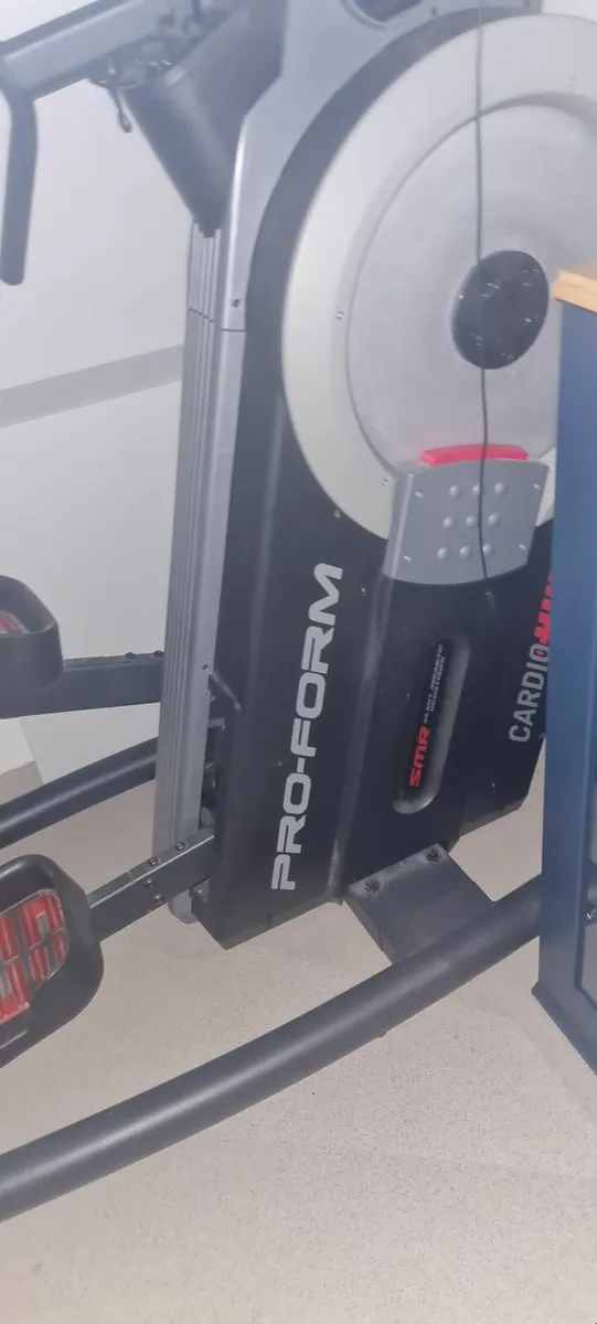 Proform HIIT HL Elliptical Cross Trainer - Image 3