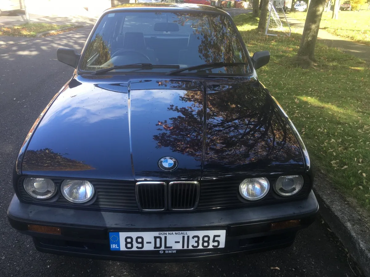 BMW 3-Series 1989 - Image 4