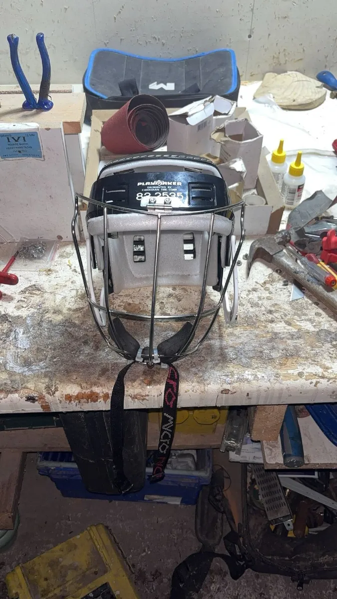 Old style hurling helmets - Image 4