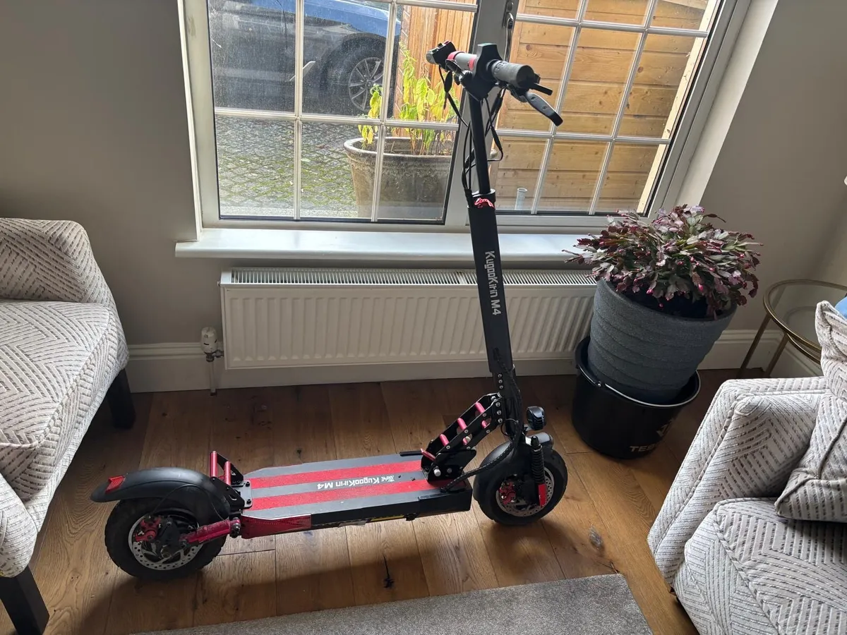 Kugo kirin M4 Electric scooter - Image 1