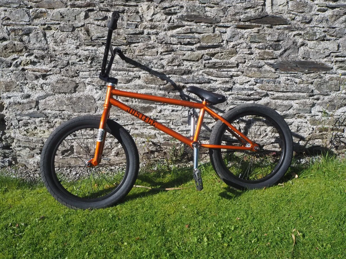 BMX - Image 1