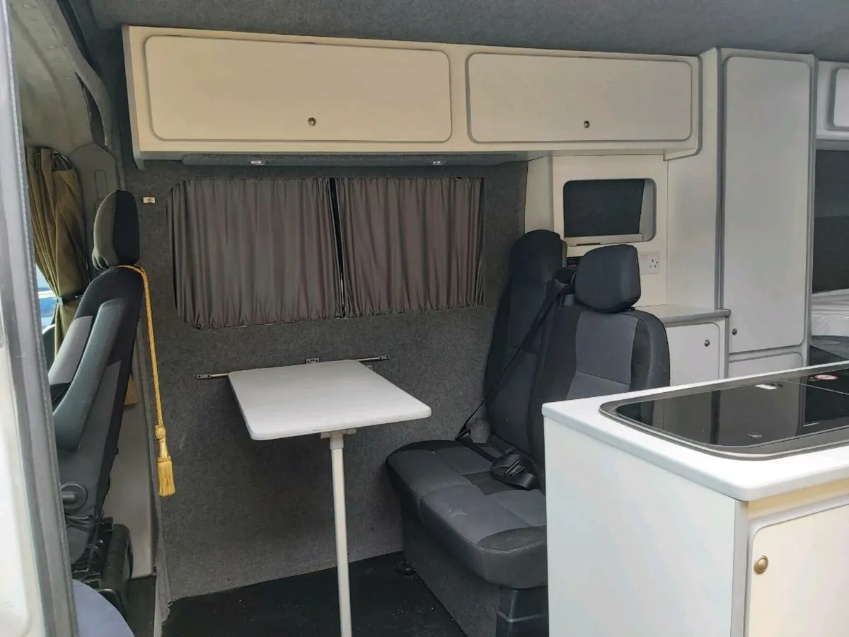 Renault master camper - Image 4