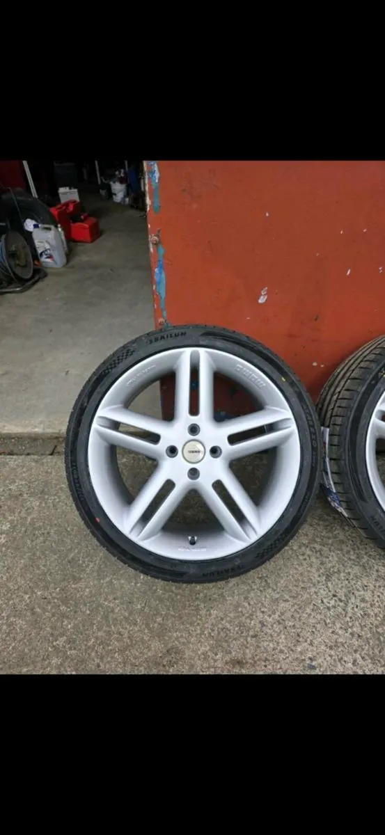 Momo arrows 17inch 4x100 - Image 2