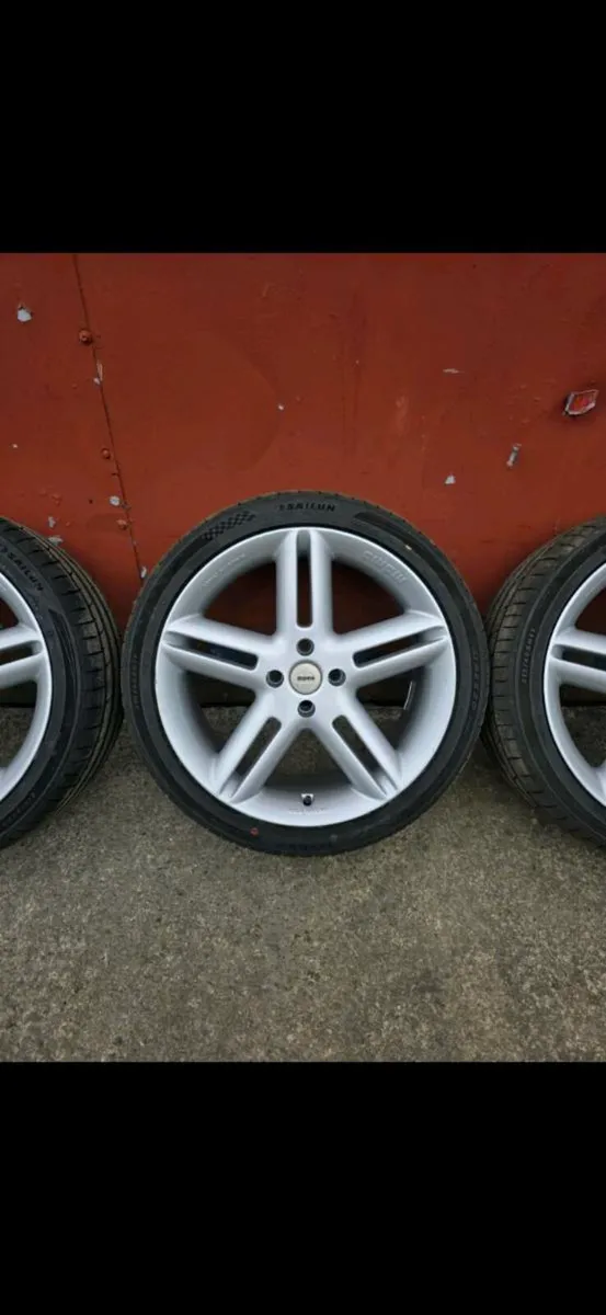 Momo arrows 17inch 4x100 - Image 4