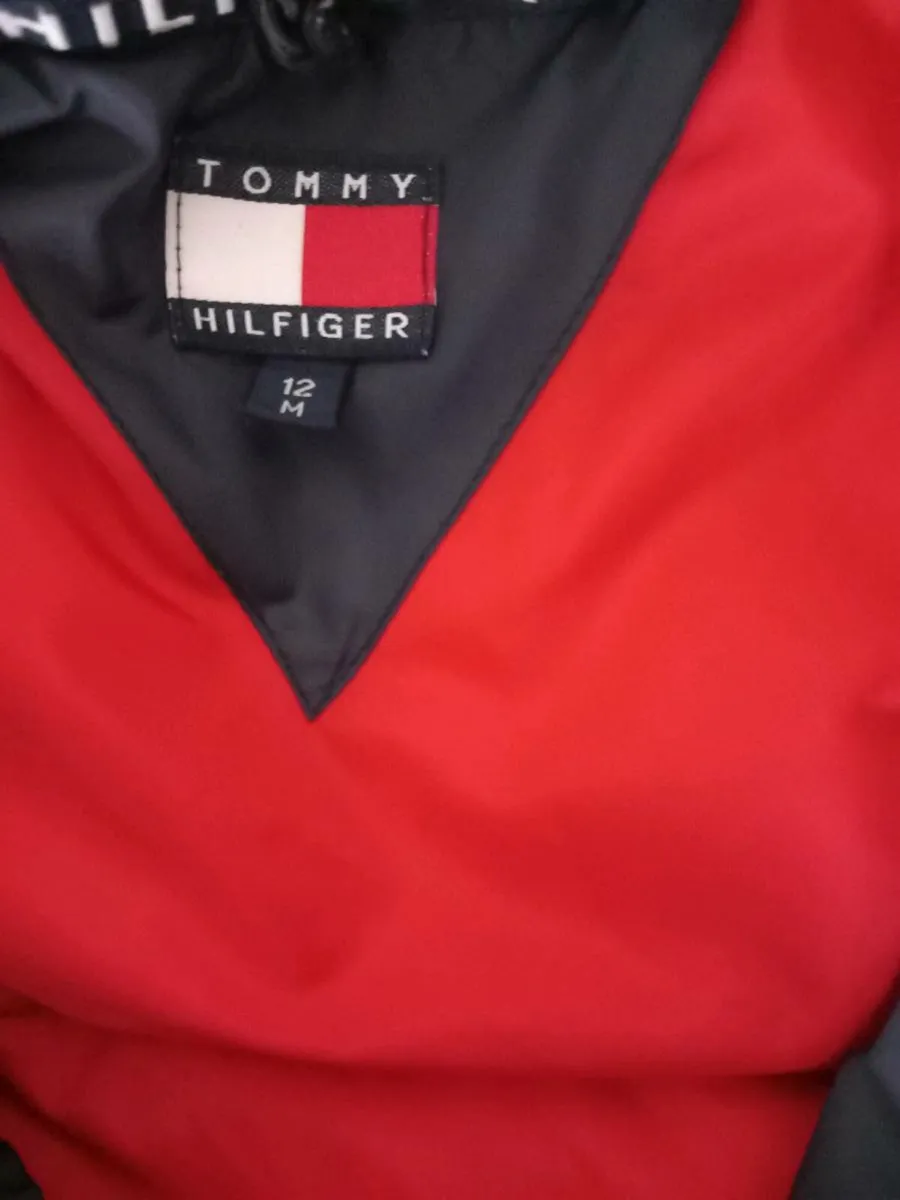 Boys tommy hilfger coat - Image 2
