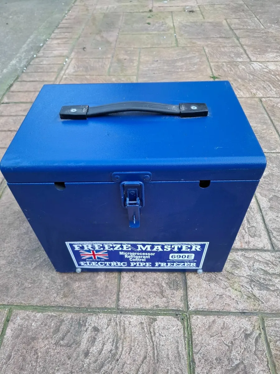 FREEZEMASTER 690E - Image 1