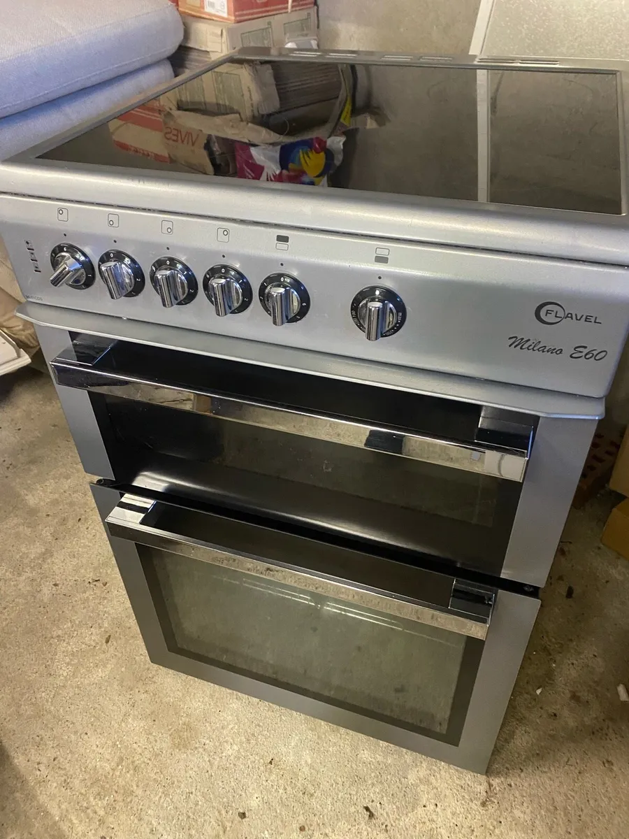 Flavel electric hob and fan oven - Image 1