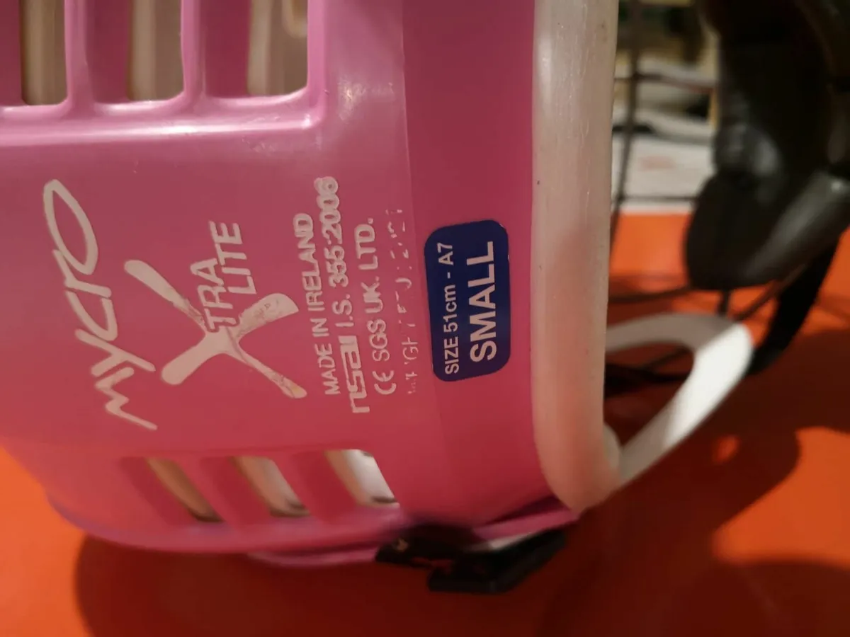 Helmet - Image 3