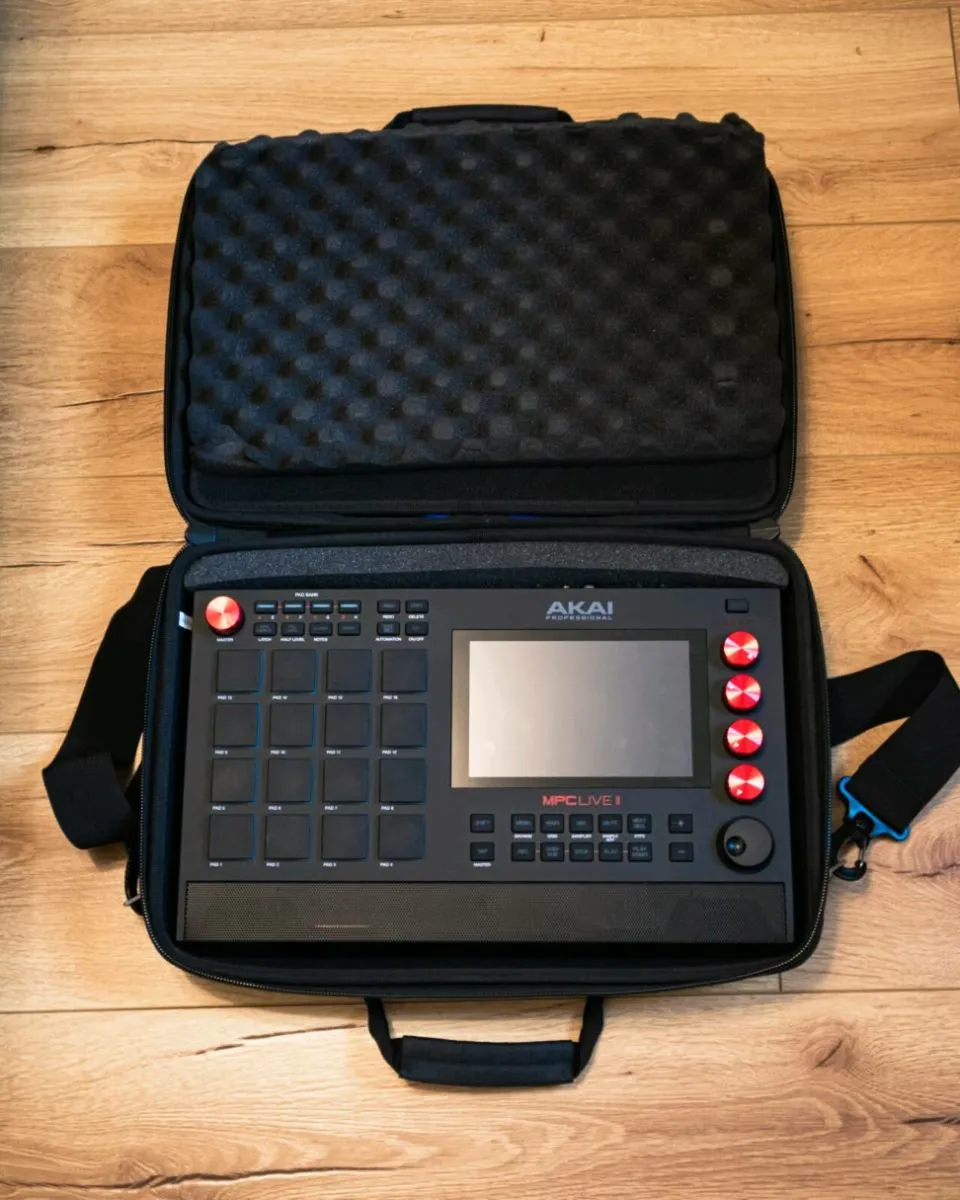 Akai MPC Live 2 - Image 1