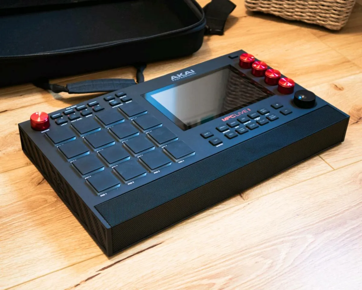 Akai MPC Live 2 - Image 2