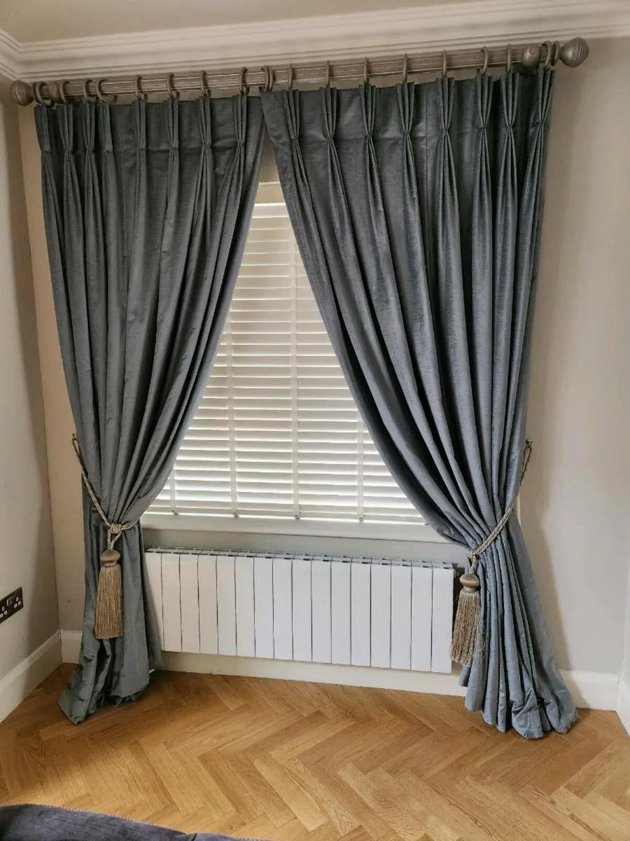 Window - Image 1