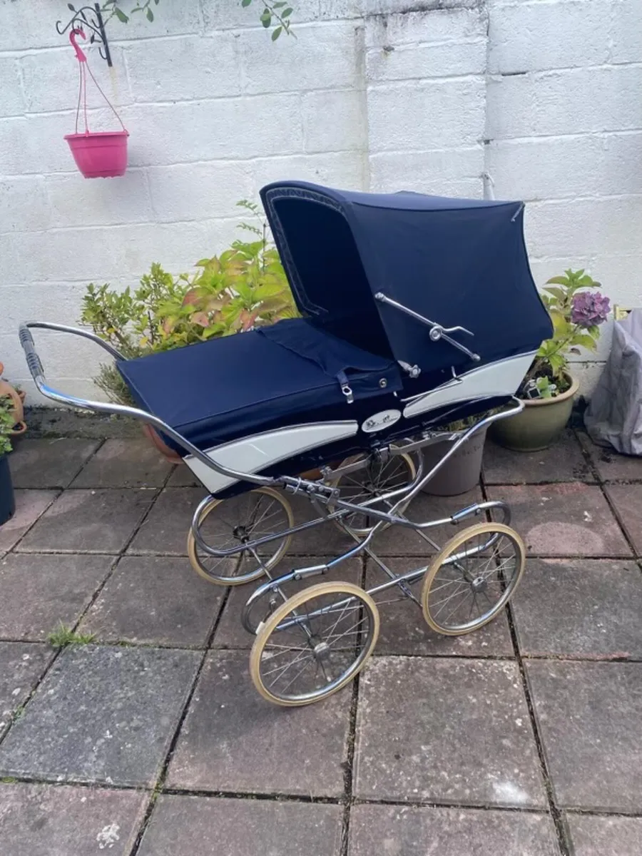 Vintage Silver Cross Pram - Image 1