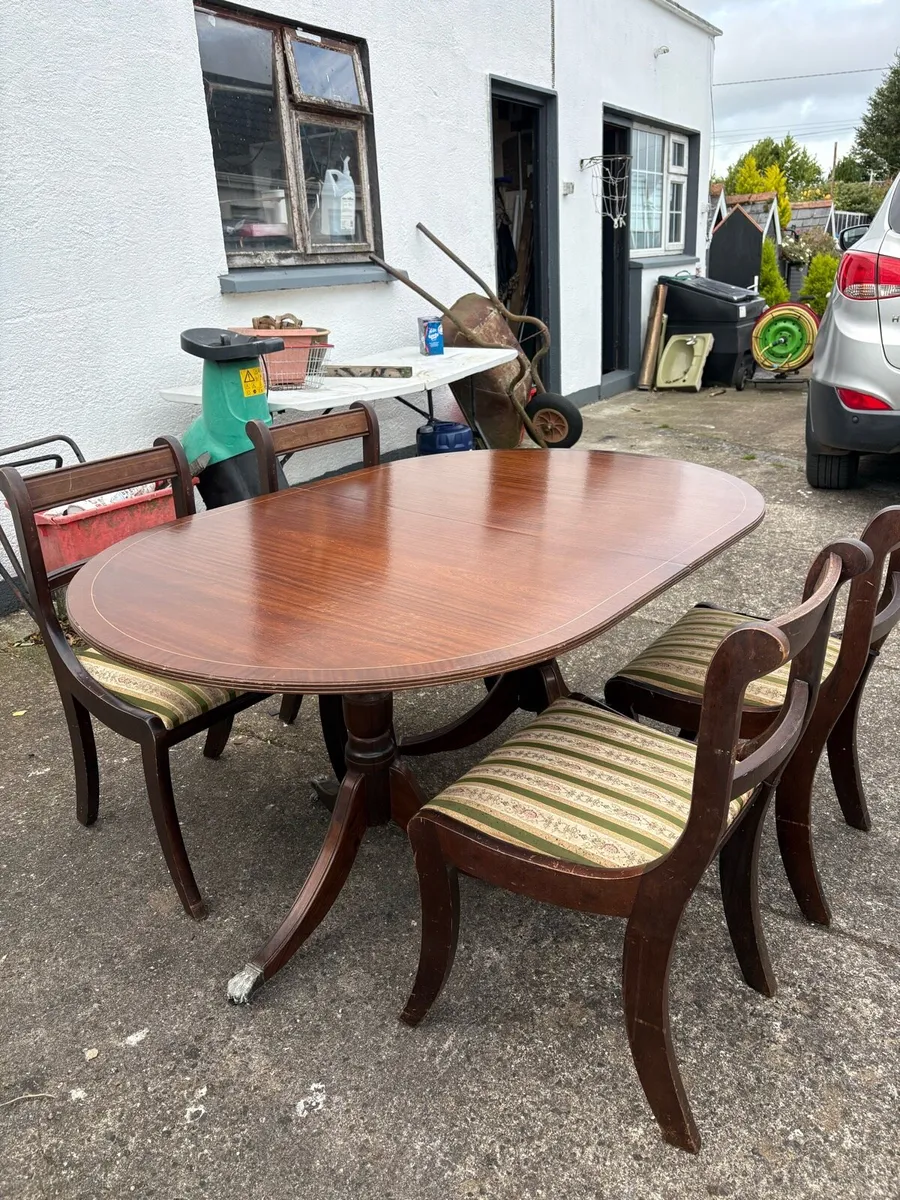 Dining furniture set - Image 1