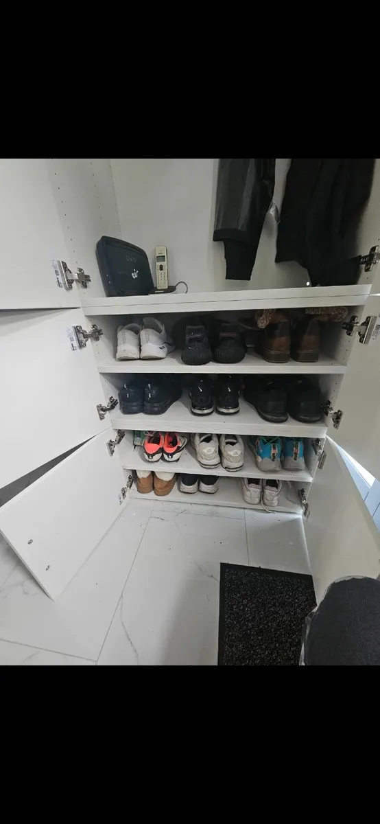 Like NEW modern wardrobe for sale - Image 3