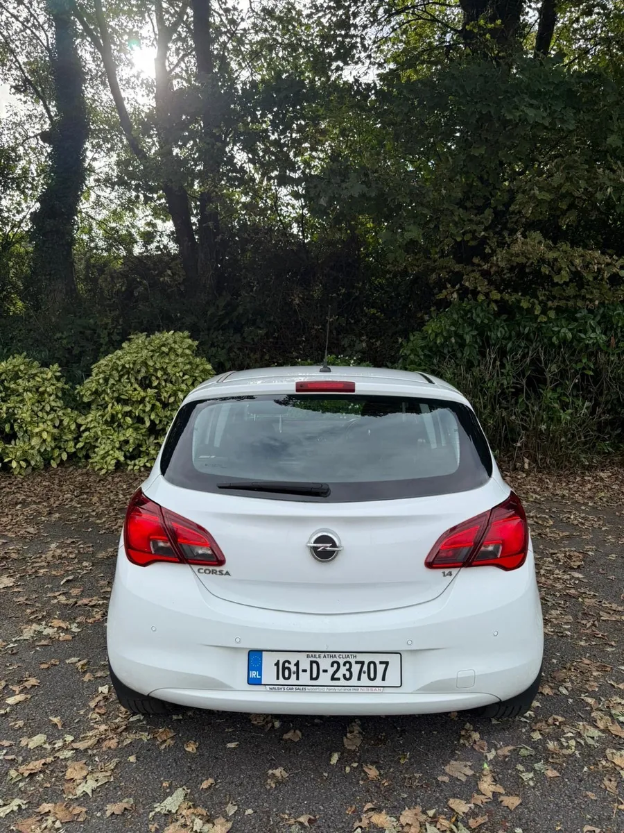 Car - Image 2