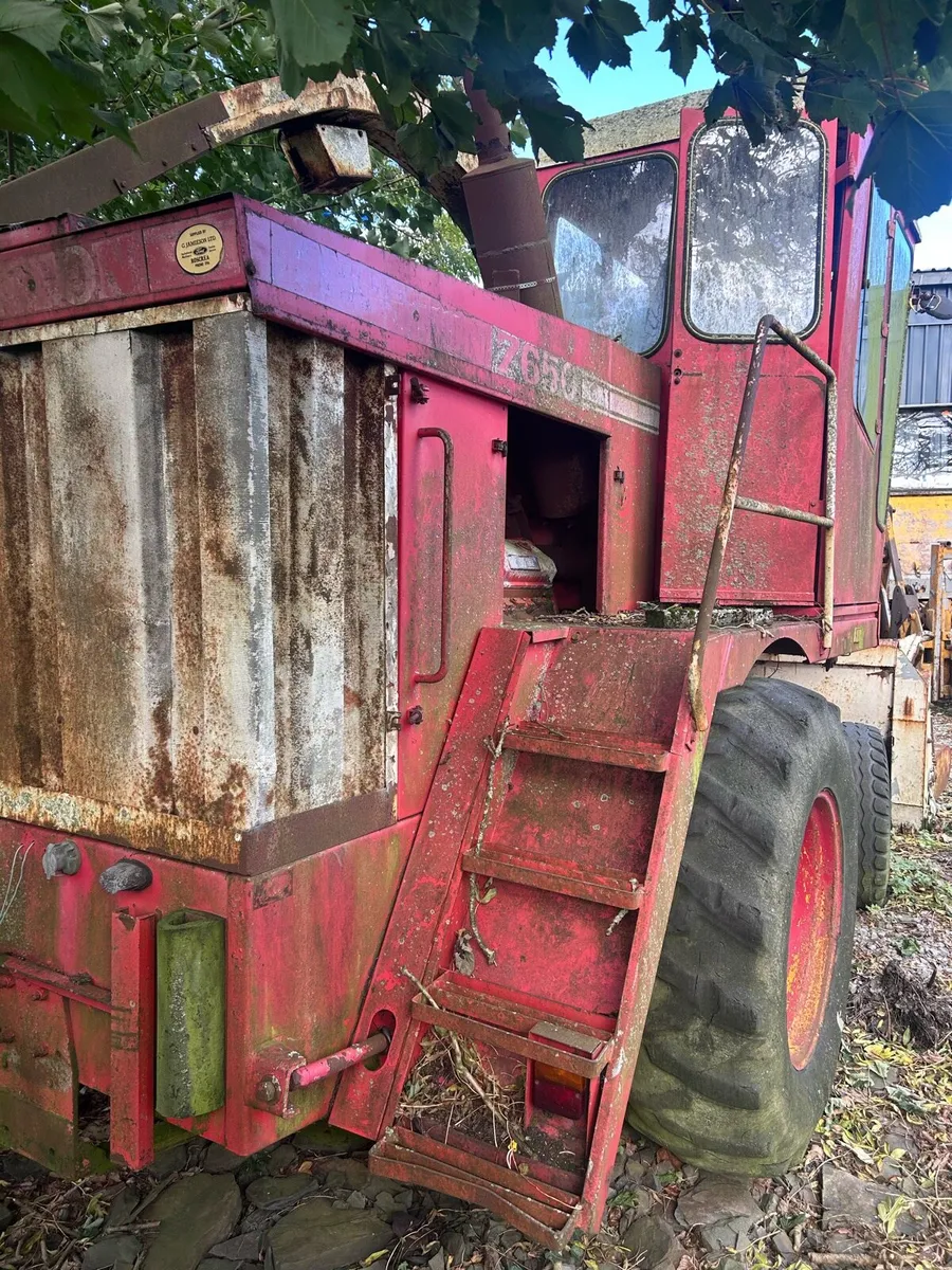 Hesston 7650 harvester - Image 4