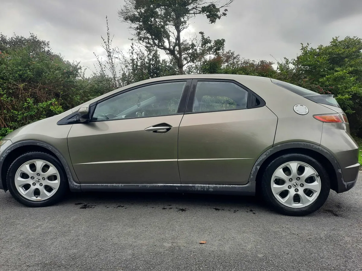 Honda Civic 1.4 Very Low Kms & New Nct - Image 3