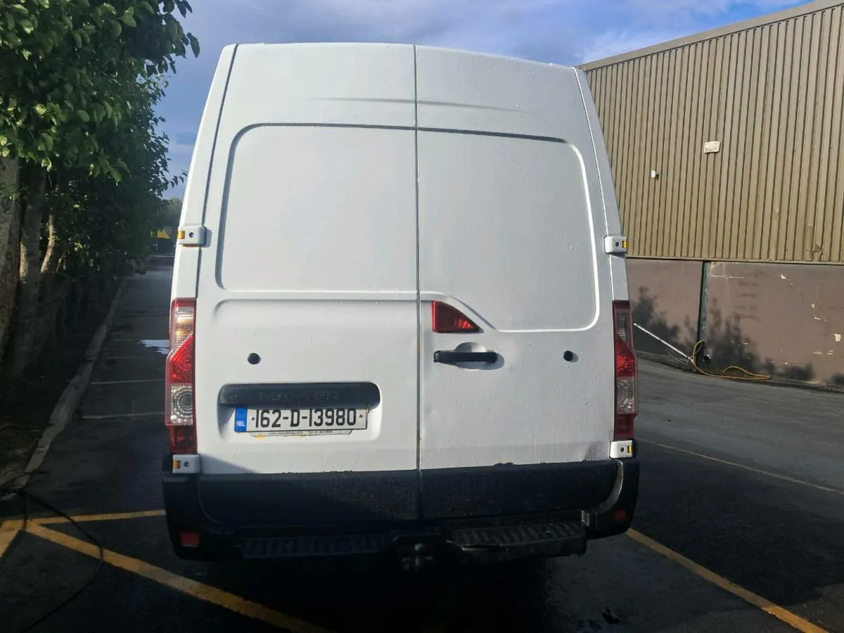 Renault Master Twin Wheel - Image 4