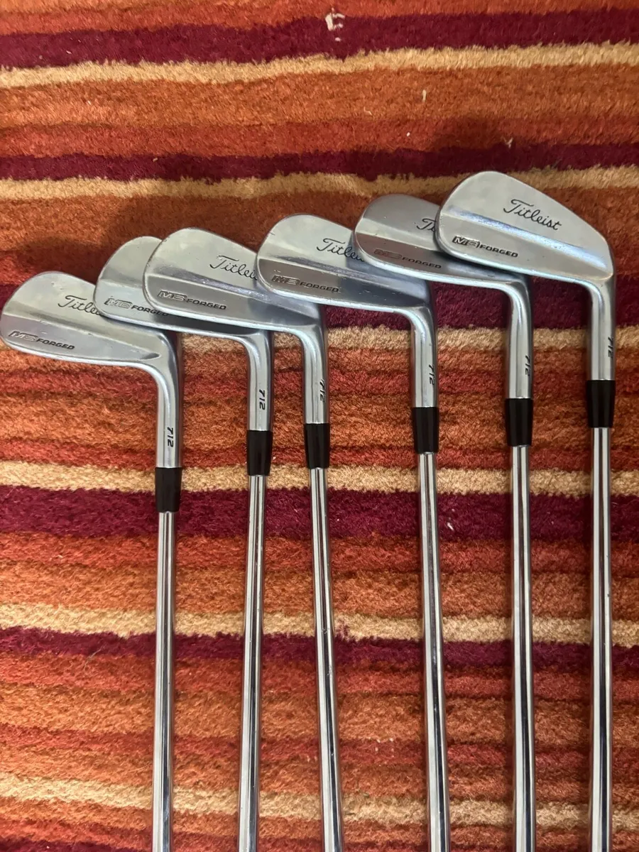 Titleist 712 MB irons - Image 1