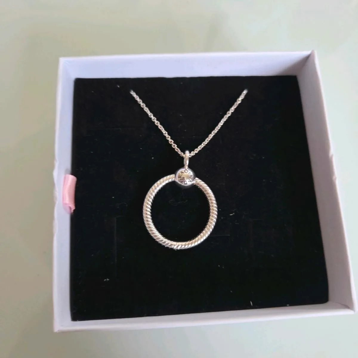 Pandora moments O pendant necklace - Image 3