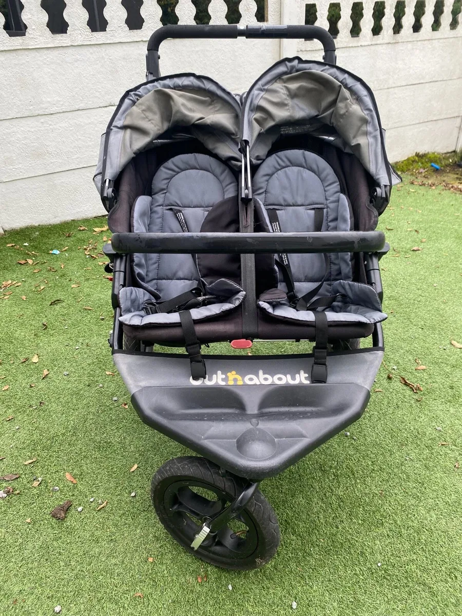Out N about nipper double buggy - Image 1