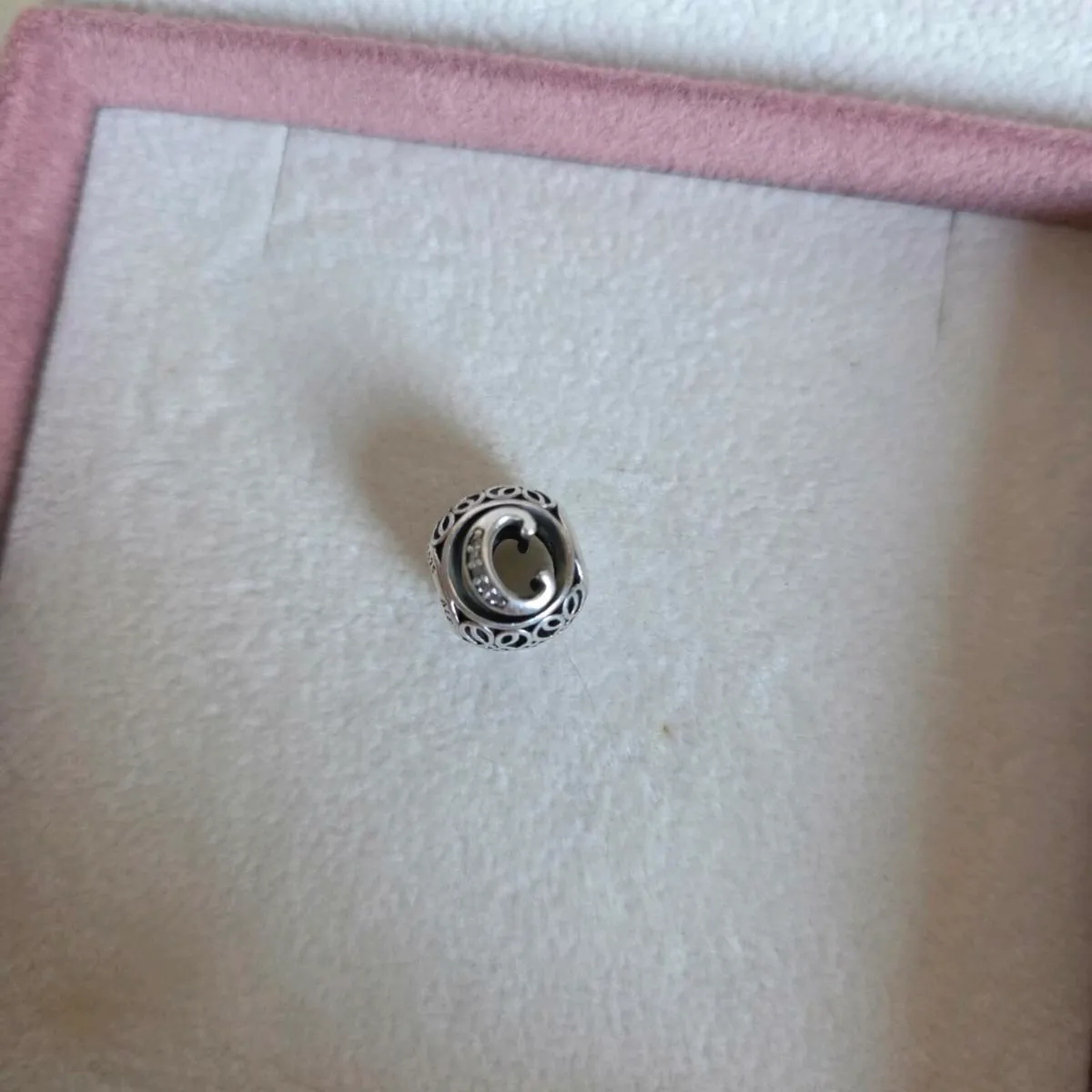 Pandora charm - Image 1