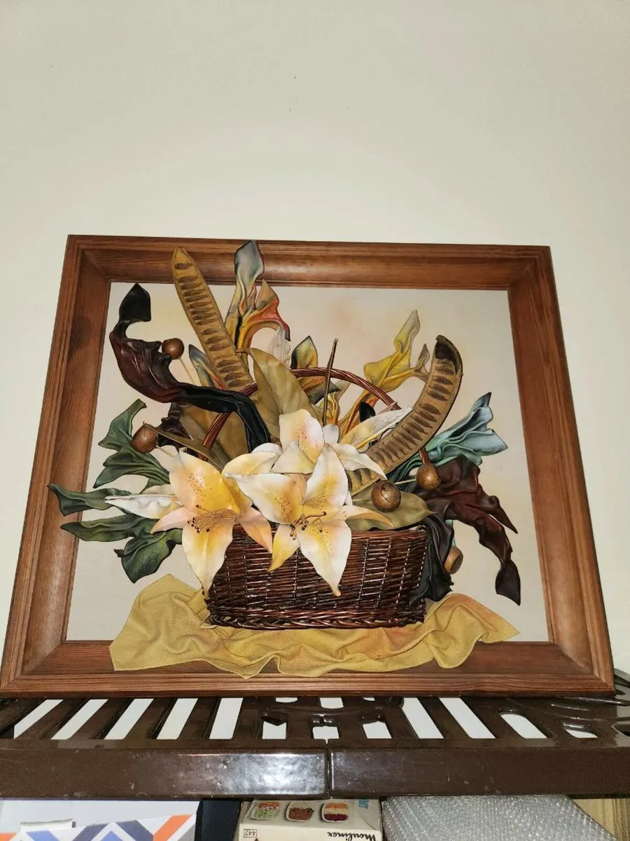 Vintage 3D leather floral painting 🖼 - Image 4