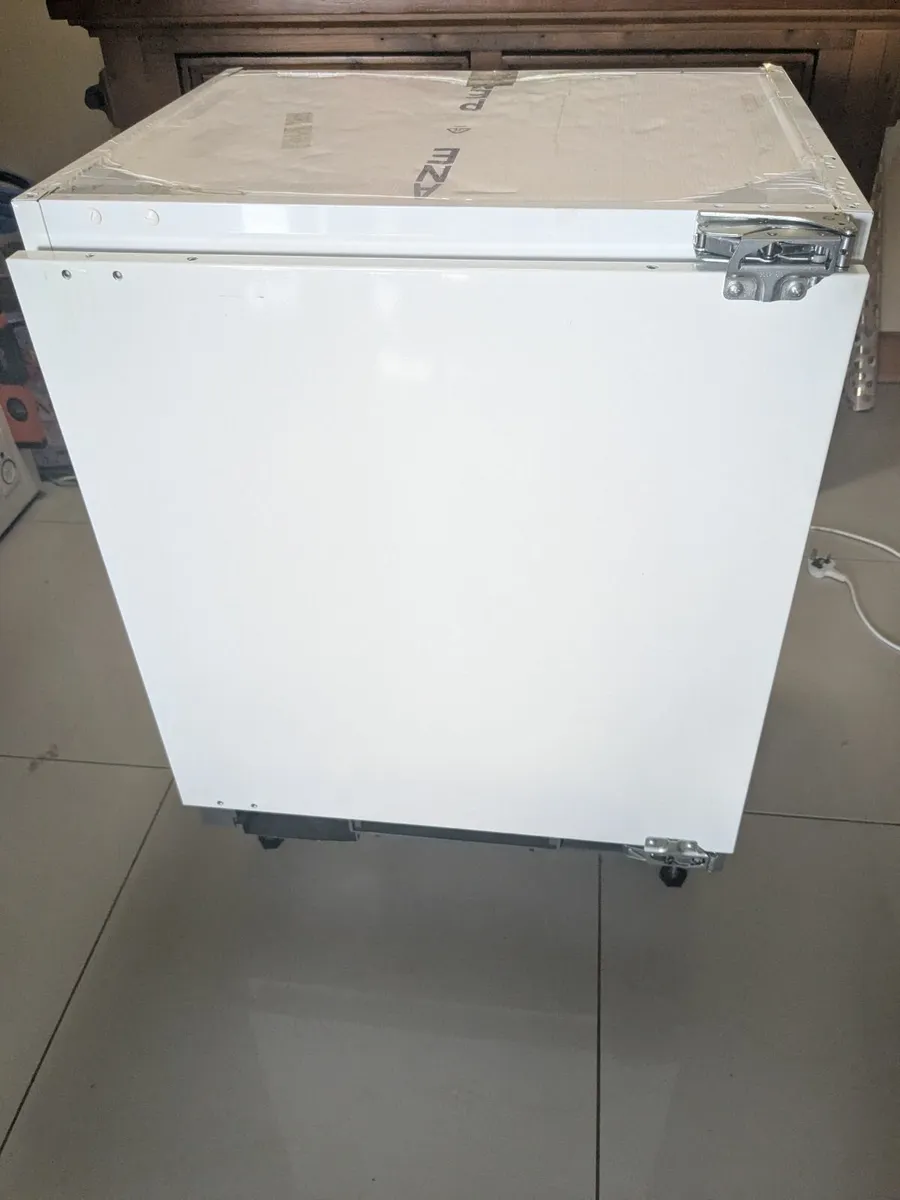 Fridge Electrolux - Image 1