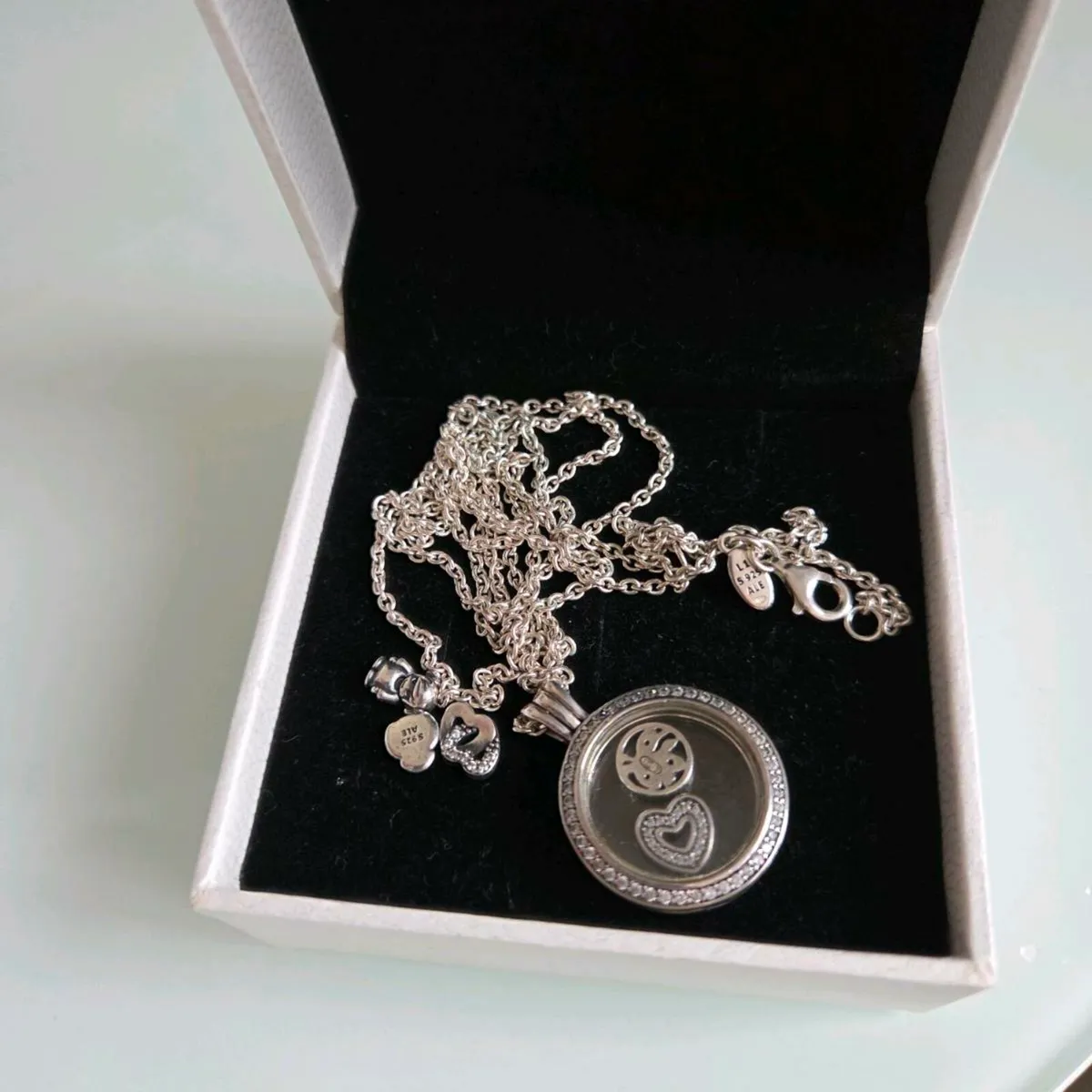 Pandora floating Locket petite charms - Image 2