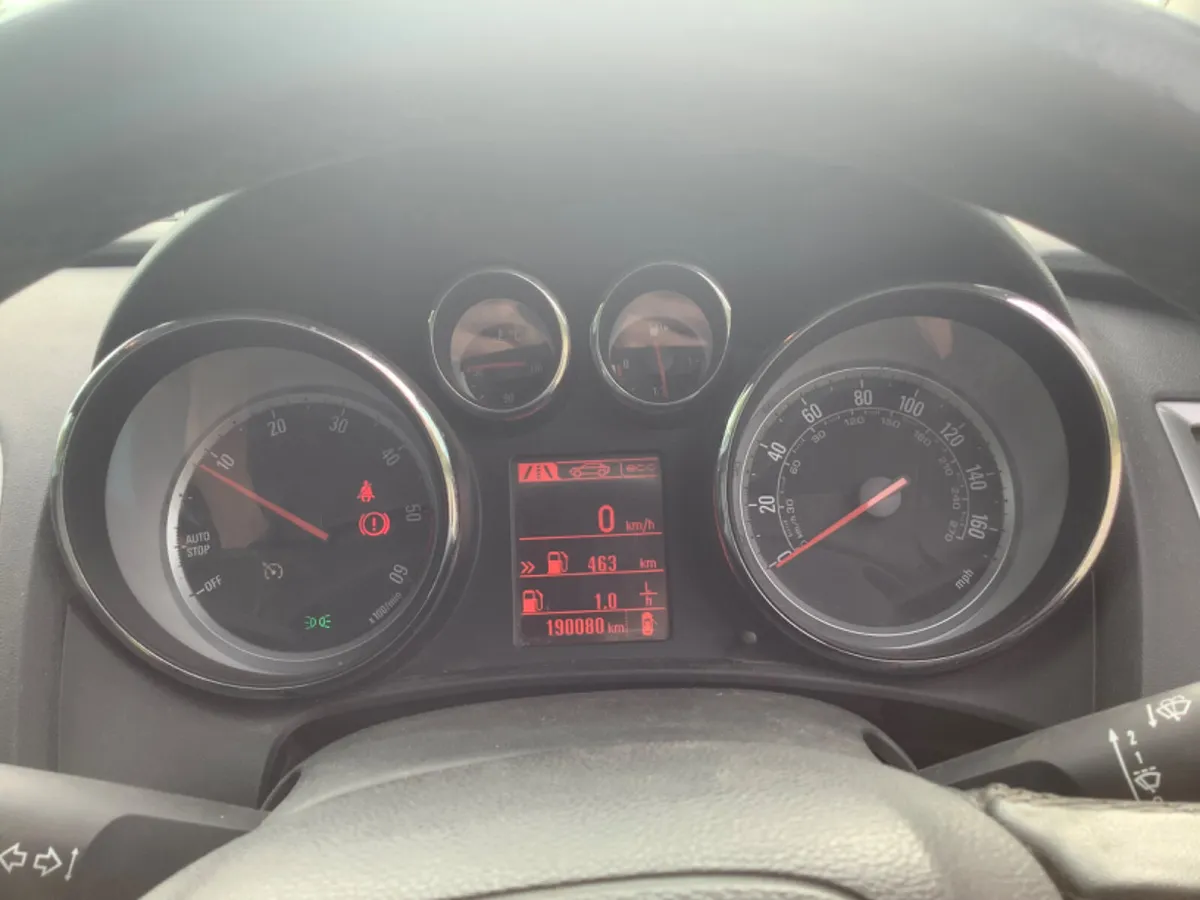 2013 Vauxhall Astra 2.0 Cdti NEW TEST - Image 3