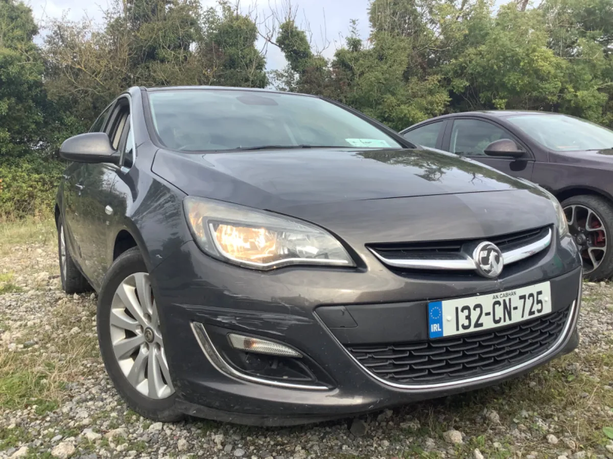 2013 Vauxhall Astra 2.0 Cdti NEW TEST - Image 1