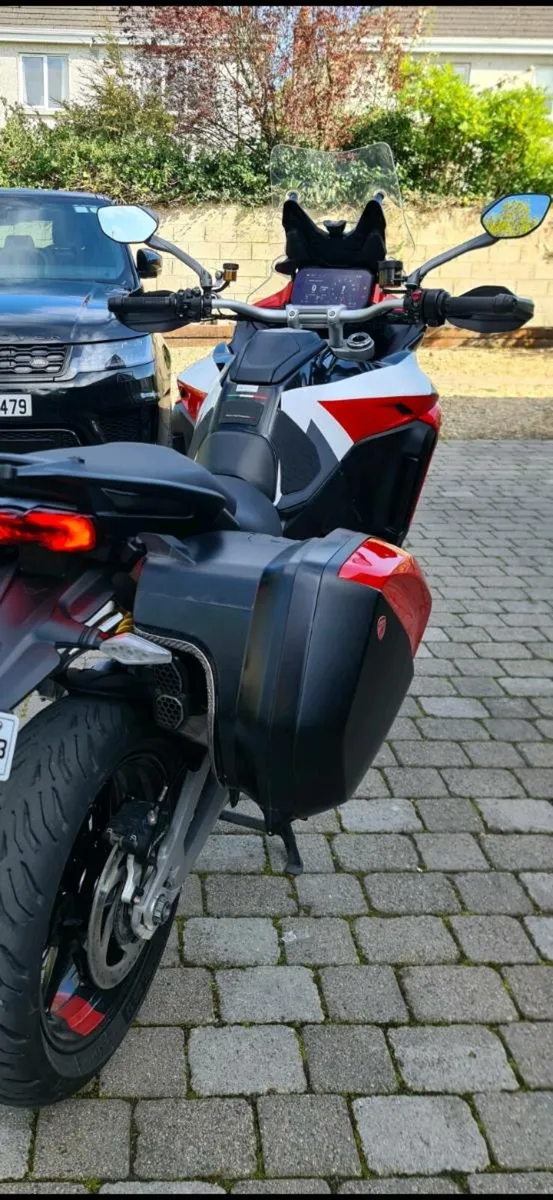 2022 Ducati Multistrada V4 S Radar – 11,000 km - Image 4