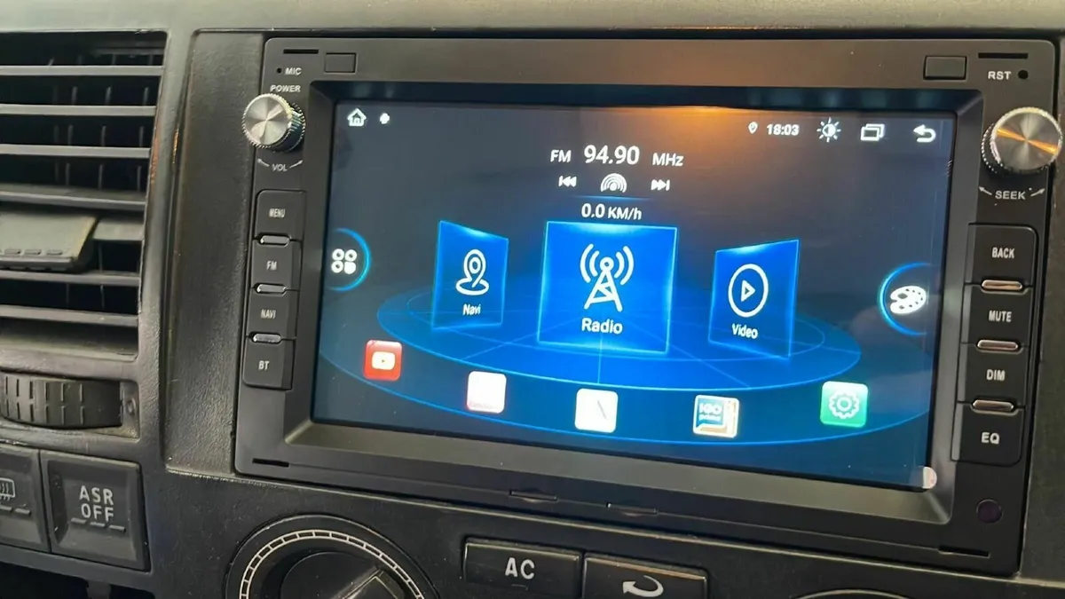 Transporter T5 VW WiFi GPS SatNav Handsfree BT - Image 4