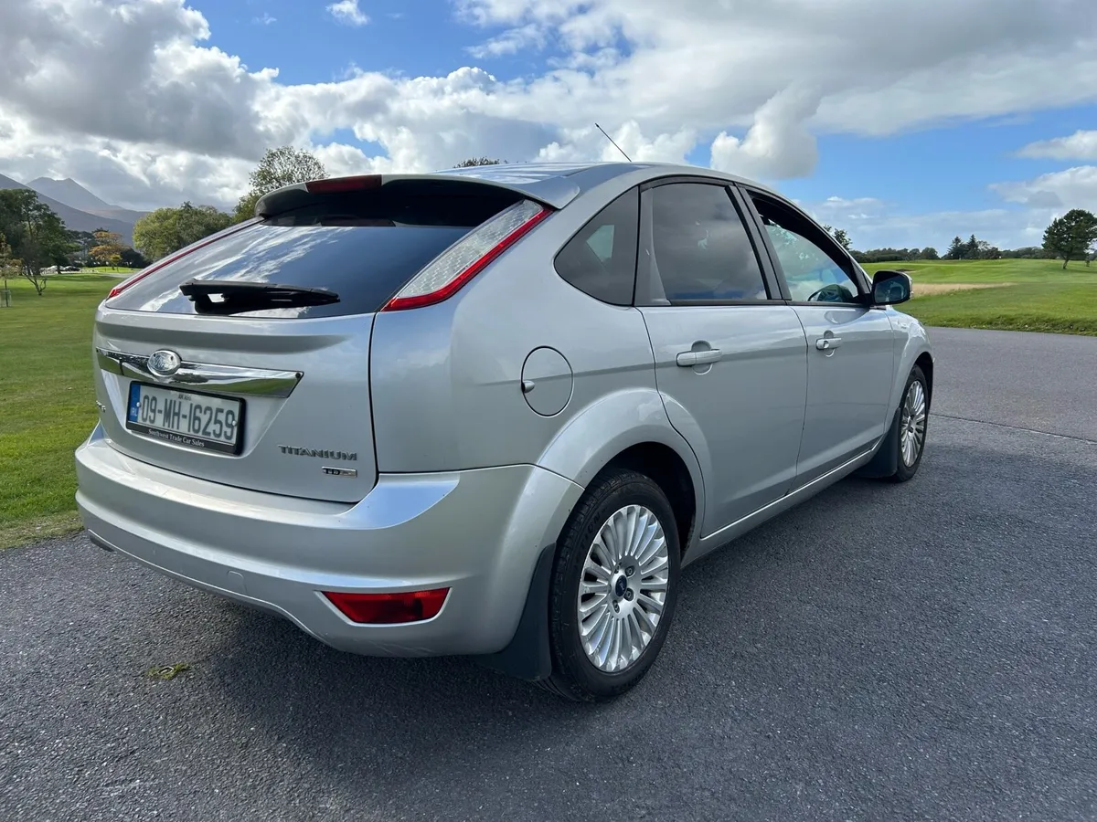 2009 Ford Focus.. New NCT & Full Service - Image 3