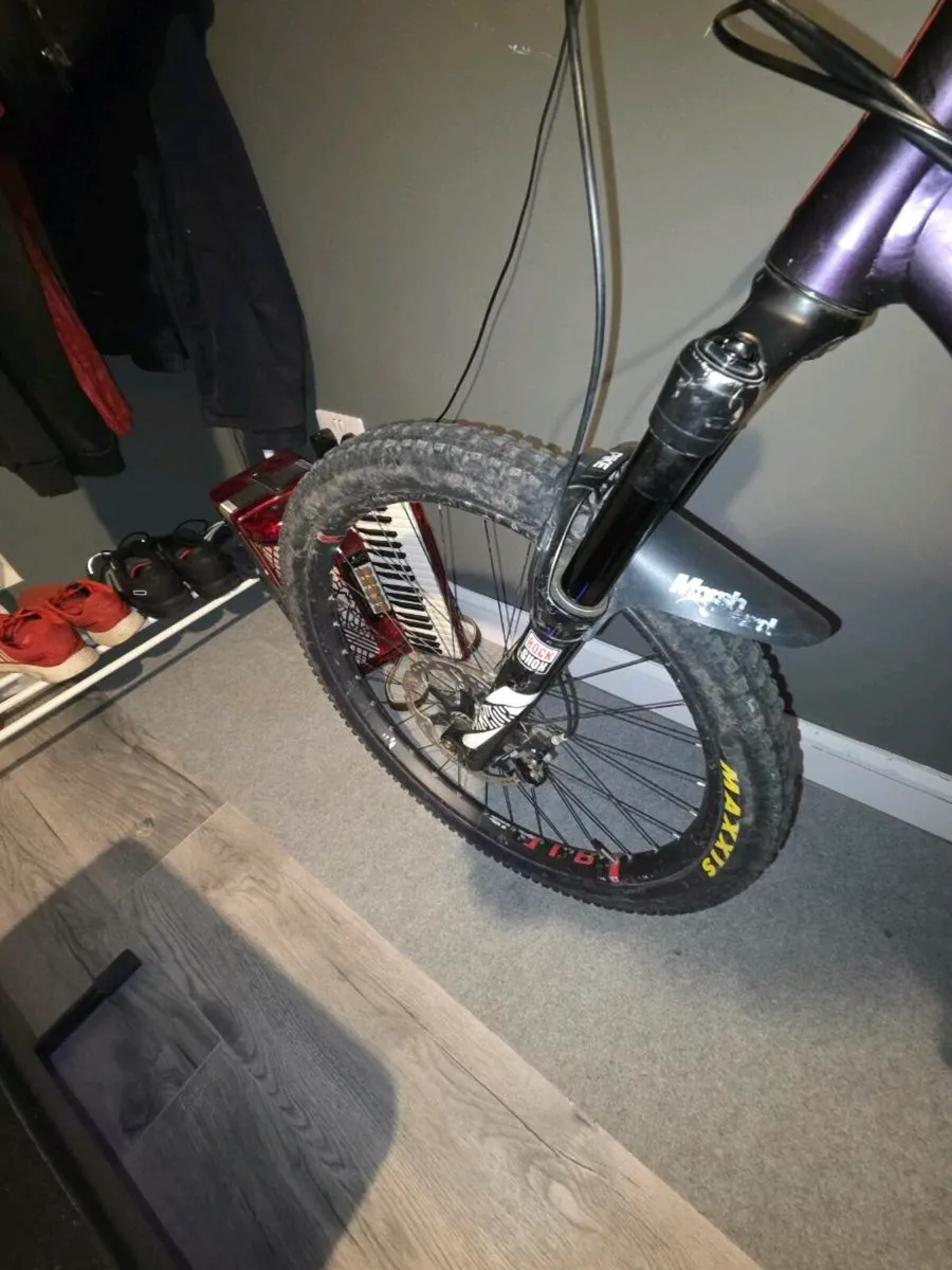 Mountain Bike - Image 1