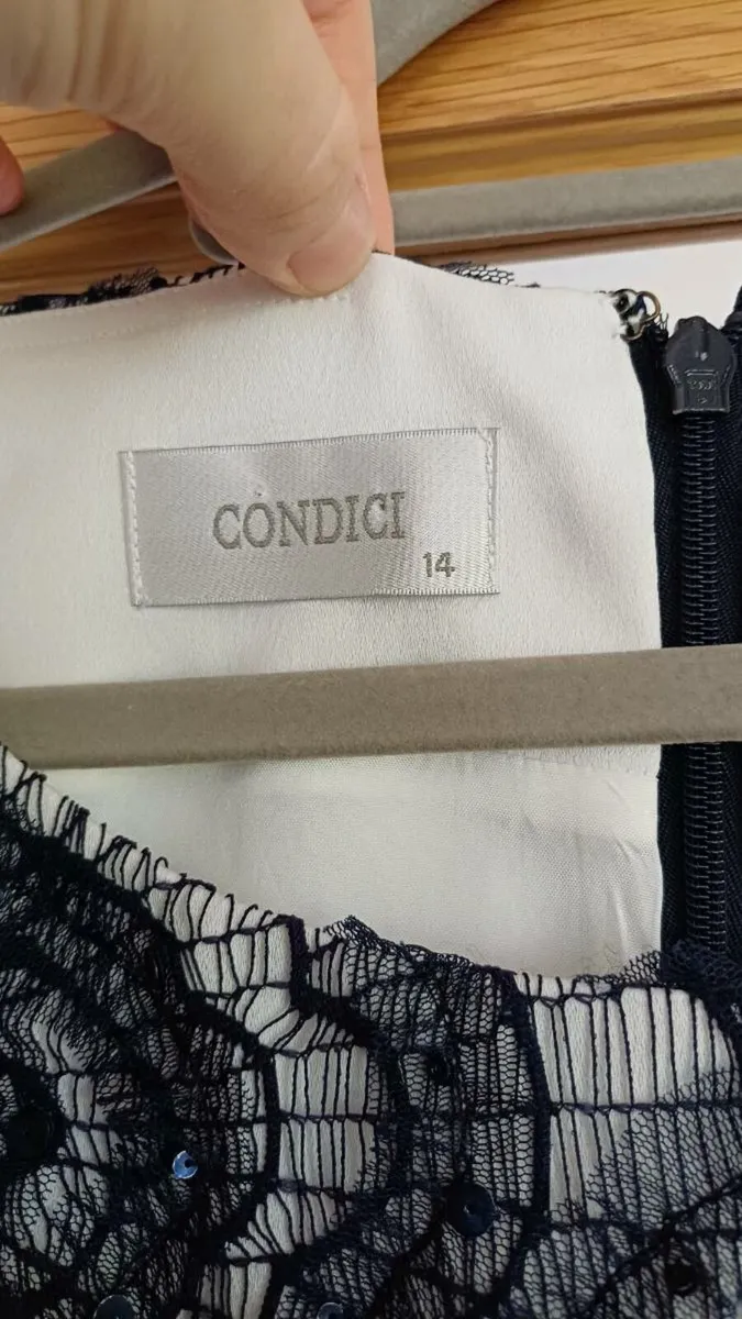 Womens wedding outfit - Image 2