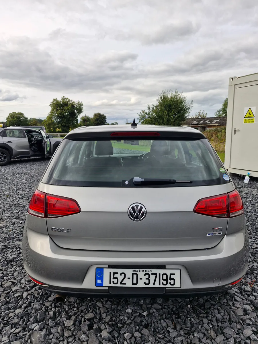 Volkswagen Golf 2015 - Image 1