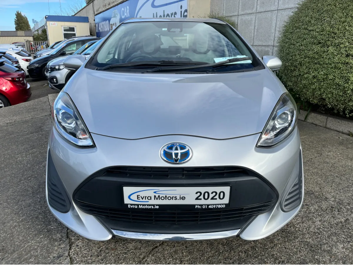 Toyota Aqua AUTOMATIC HYBRID 1.5 PETROL //REVERSE - Image 2