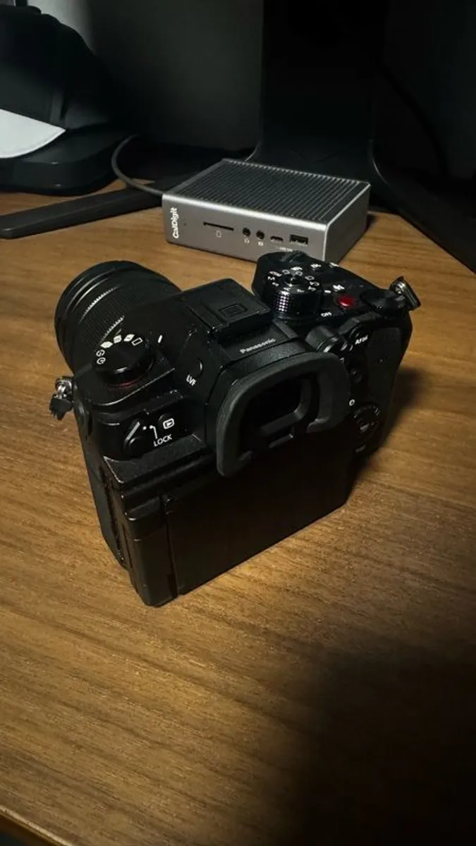 Lumix GH6 + 12-60MM lens - Image 3