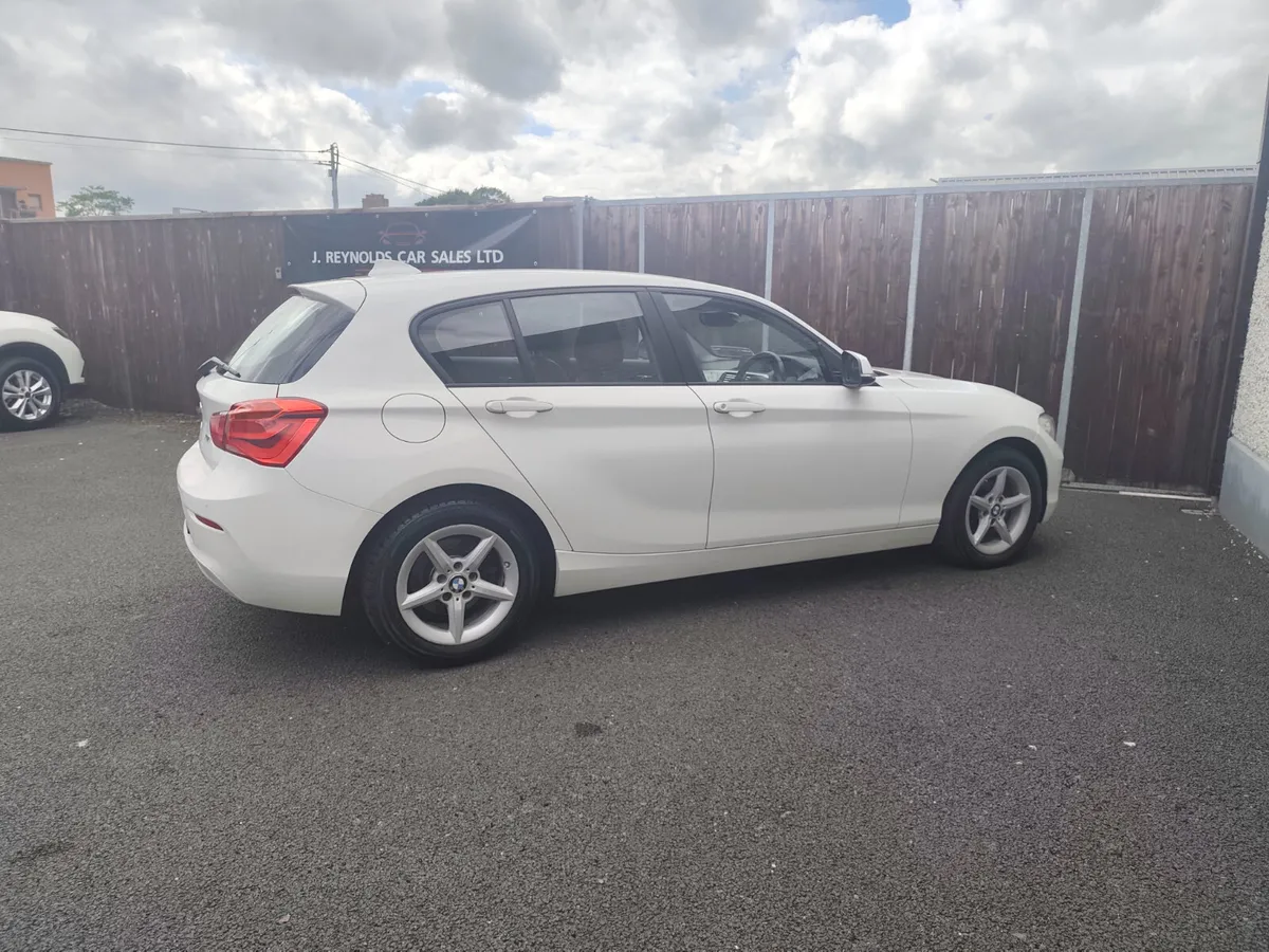 BMW 118i auto - Image 3