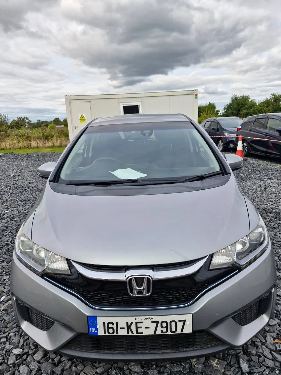 Honda Fit 2016 - Image 4