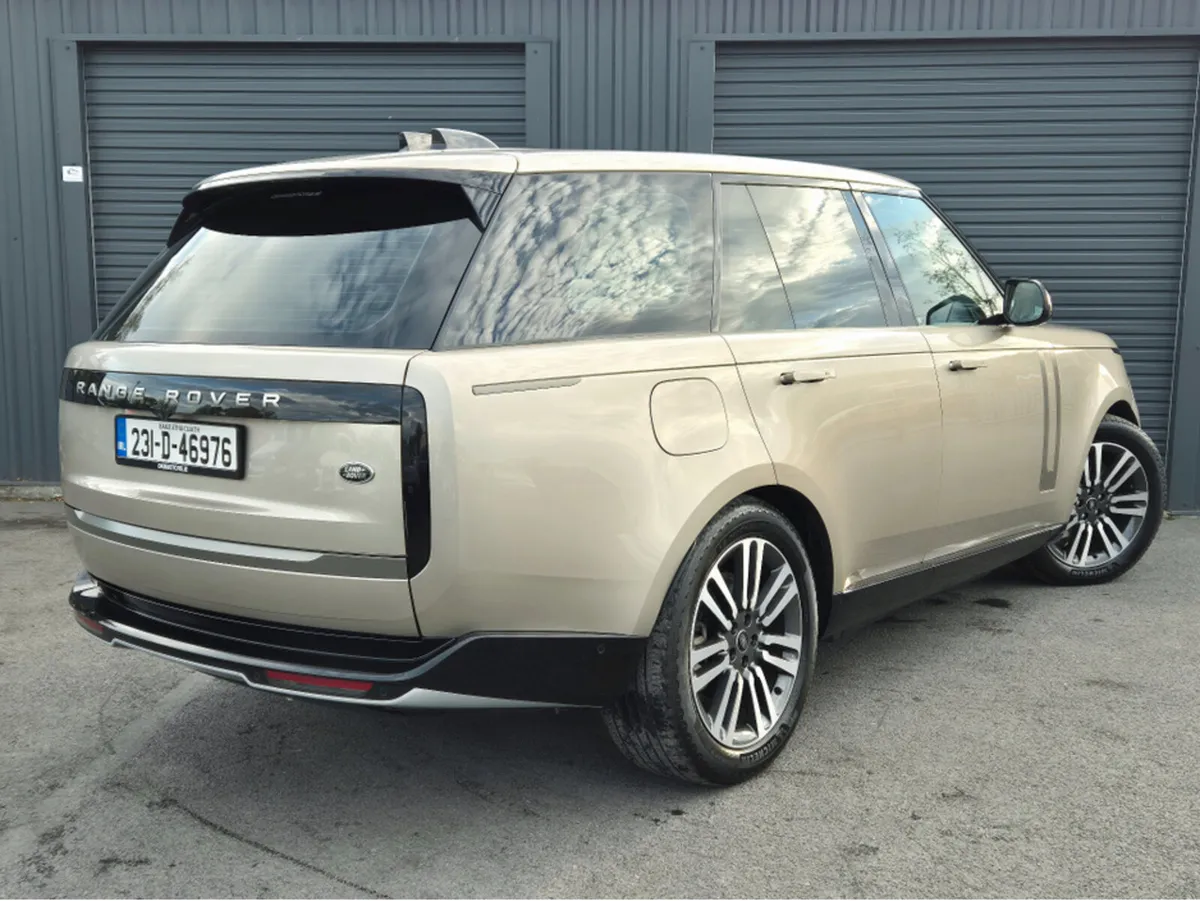 Land Rover Range Rover SE P440E HYBRID - Image 4