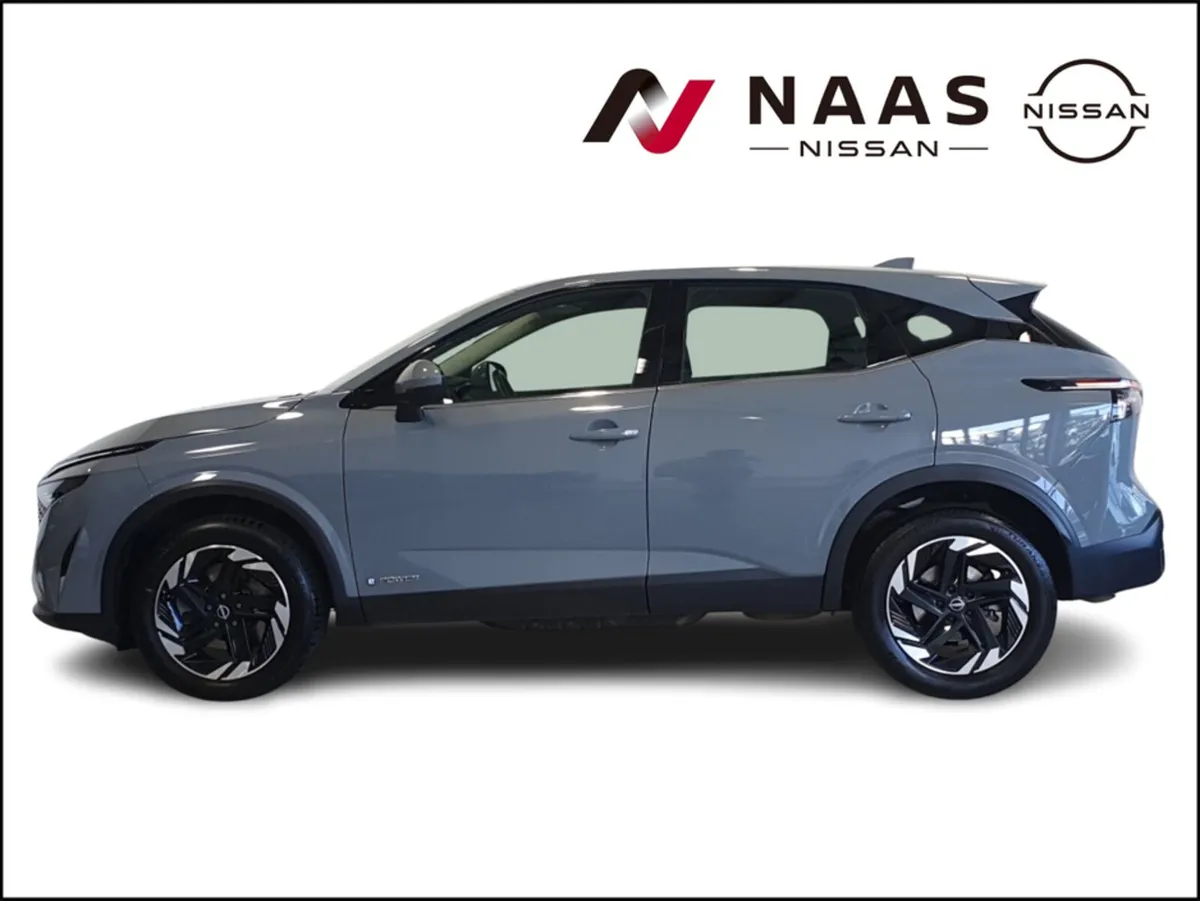 Nissan Qashqai E-POWER SV MY24 4DR A - Image 4