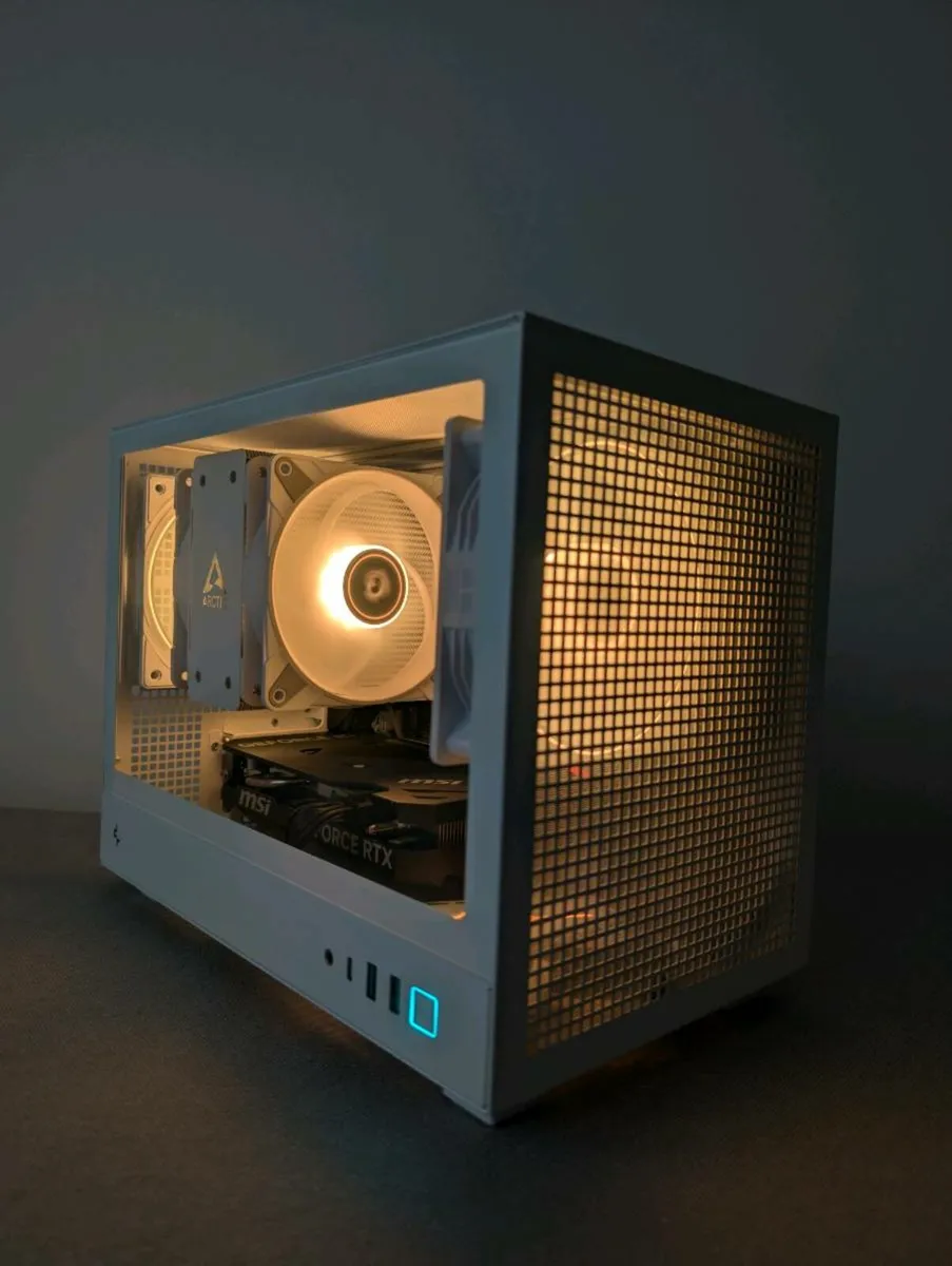 AMD Ryzen ITX Gaming PC | RTX | 32GB Ram | Aorus E - Image 1