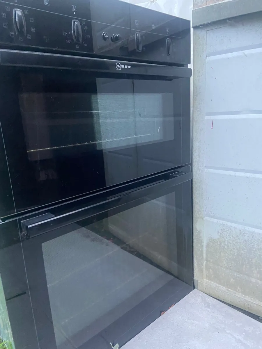 NEFF Douuble  Oven. - Image 2