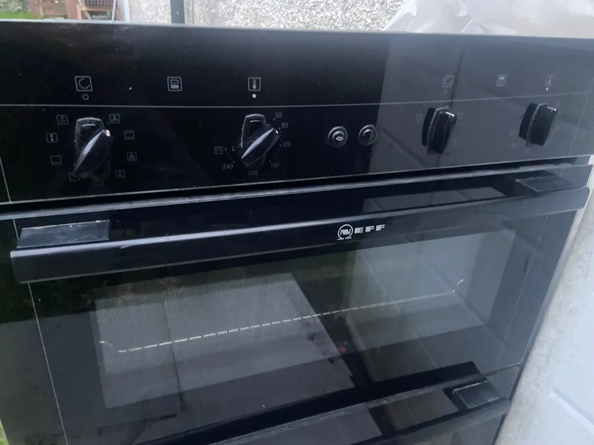 NEFF Douuble  Oven. - Image 4