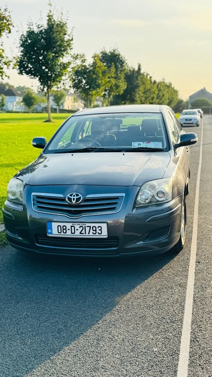 Toyota Avensis - Image 2