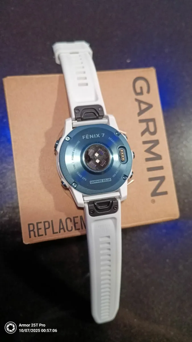 Garmin Fenix 7 Sapphire Solar Blue and White. - Image 1